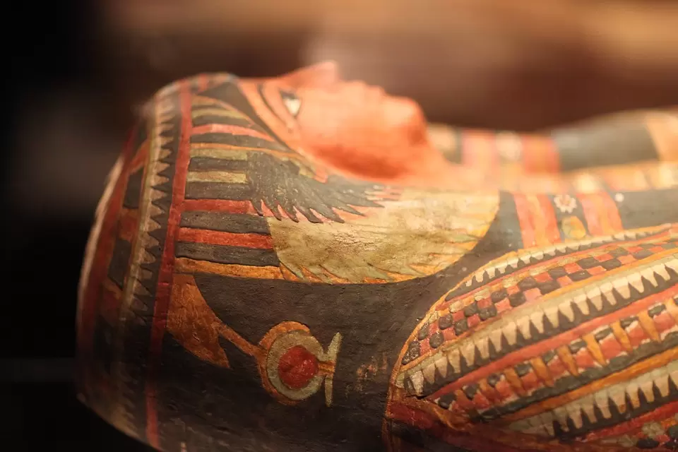 Studenci z Uniwersytetu Warszawskiego zbadają starożytne mumie