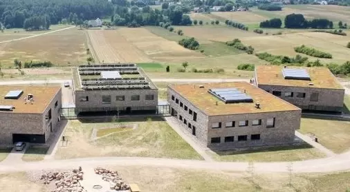 Uniwersytet Warszawski w Górach Świętokrzyskich 