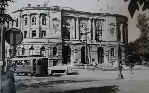 Powstanie Warszawskie na Politechnice - śladami historii