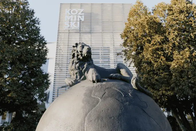 Do 2030 roku zmieni się 39 proc. kluczowych umiejętności zawodowych. Polacy znacznie rzadziej niż Europejczycy podejmują dalsze kształcenie
