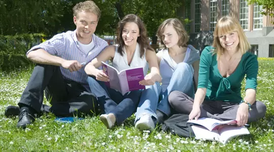 Ostatnie dni rekrutacji na studia magisterskie w SGH! 