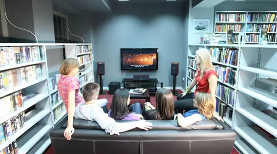 Jaki powinien być prezenter telewizyjny? 