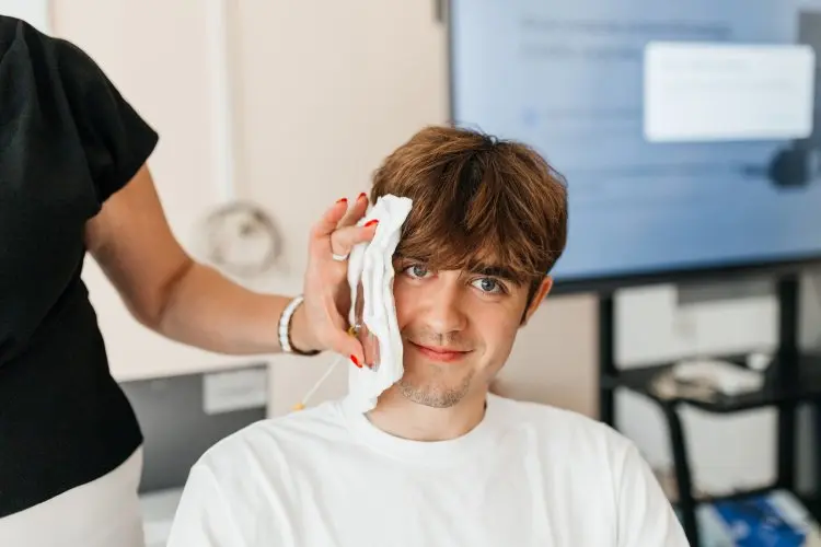 Akademia Medyczna Nauk Stosowanych i Holistycznych