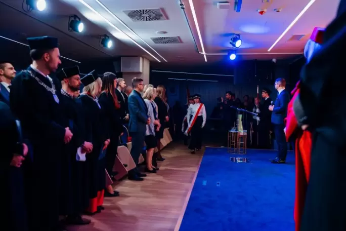 Uczelnia Biznesu i Nauk Stosowanych Varsovia