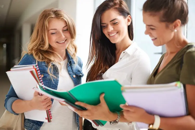 Europejska Uczelnia Nauk Medycznych i Społecznych w Warszawie